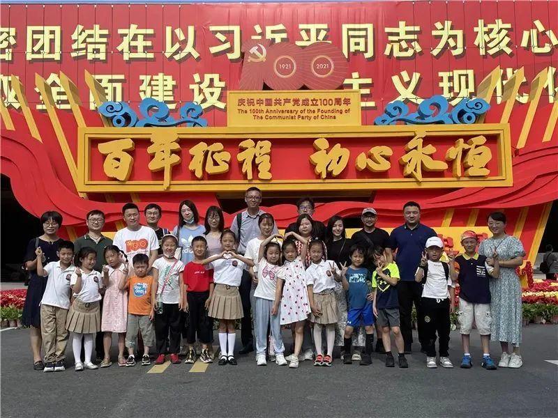 被锁死的牢笼:上世纪的塔利班是如何统治阿富汗的?俄国人这样说