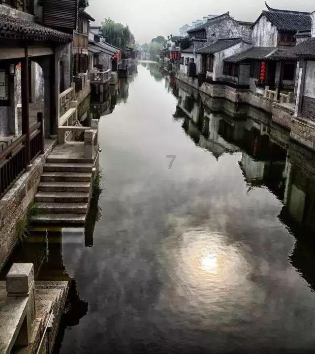 你长的很漂亮怎么说用英语